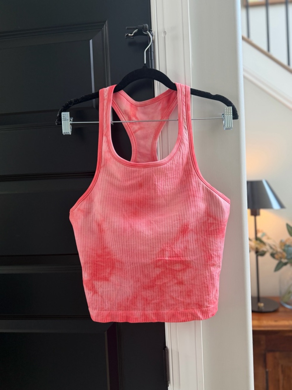 LULULEMON ebb to street